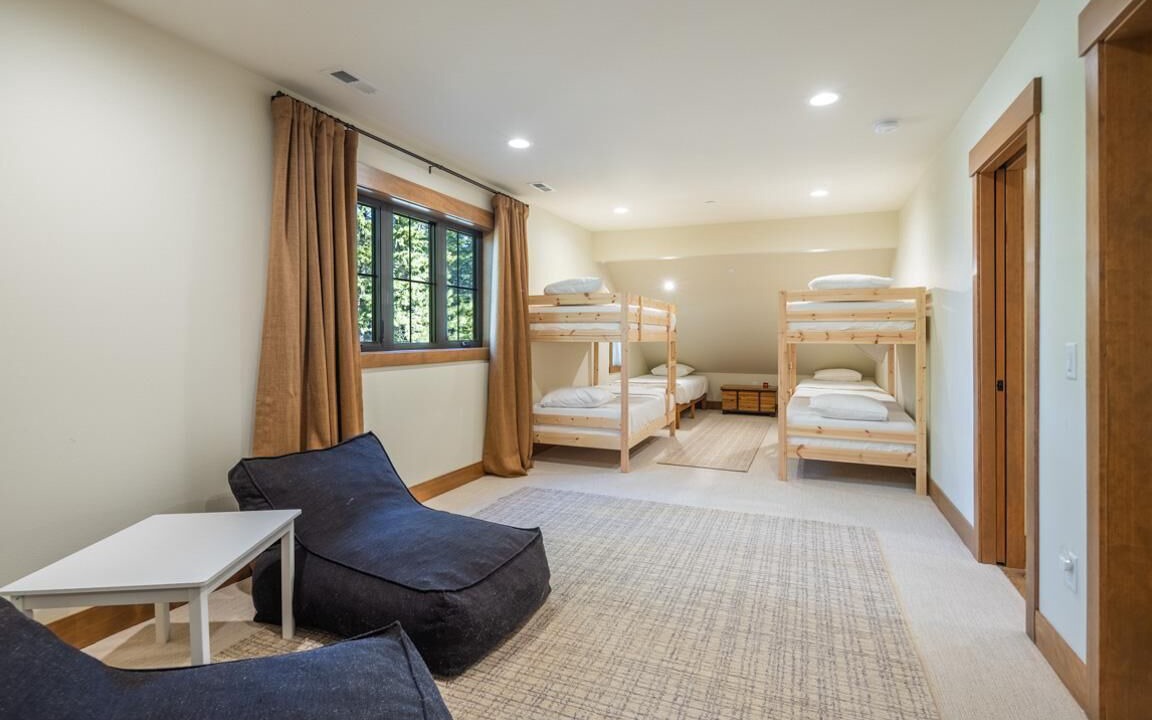 Photo of Bedroom in Cle Elum