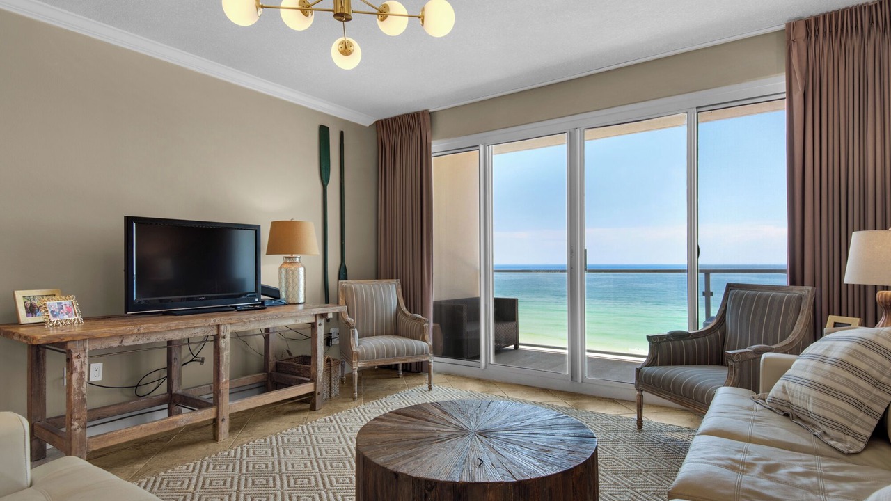 Photo of Livingroom in Destin