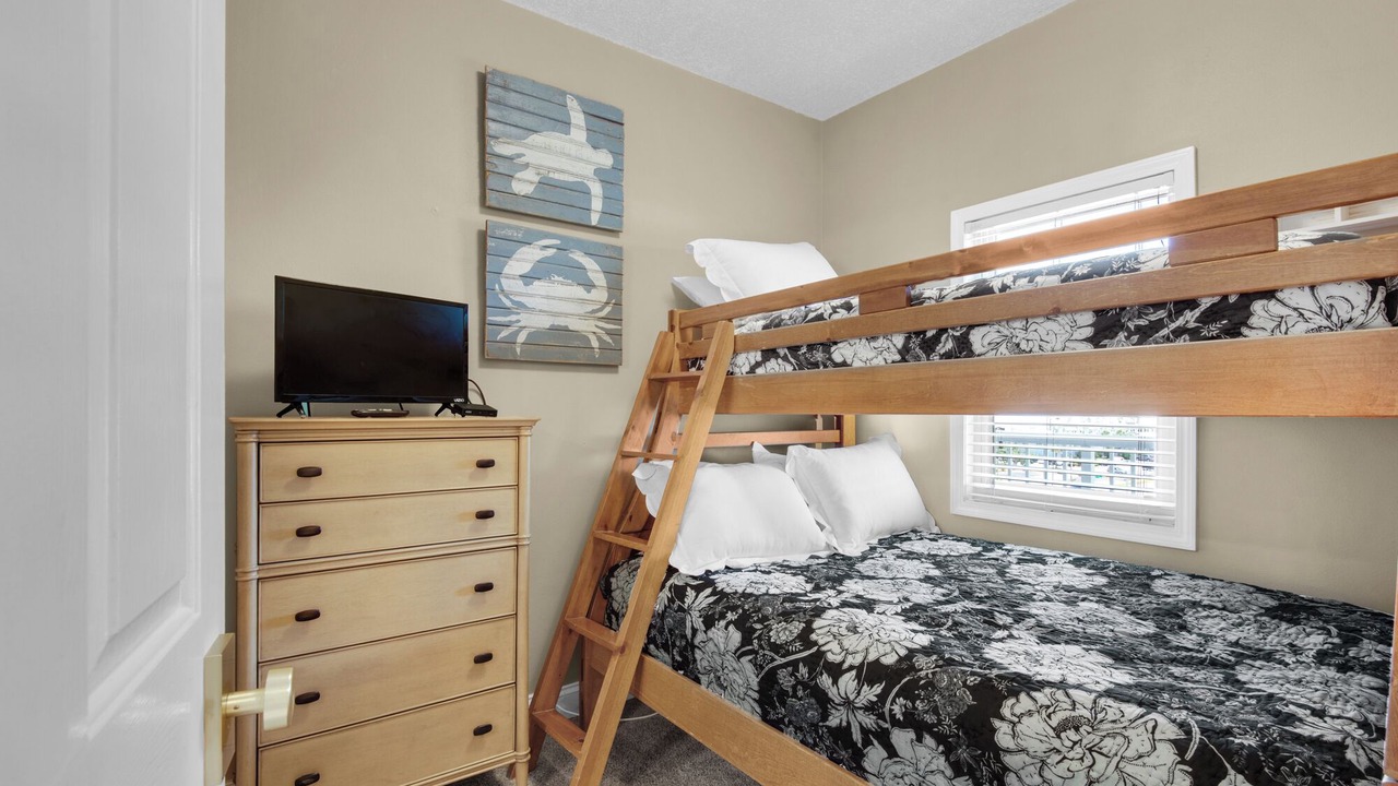 Photo of Bedroom in Destin