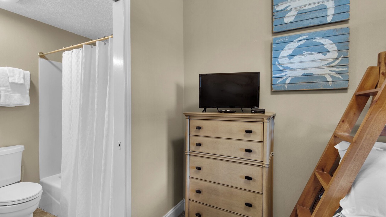 Photo of Bedroom in Destin