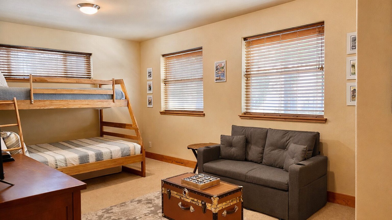 Photo of Bedroom in Leavenworth