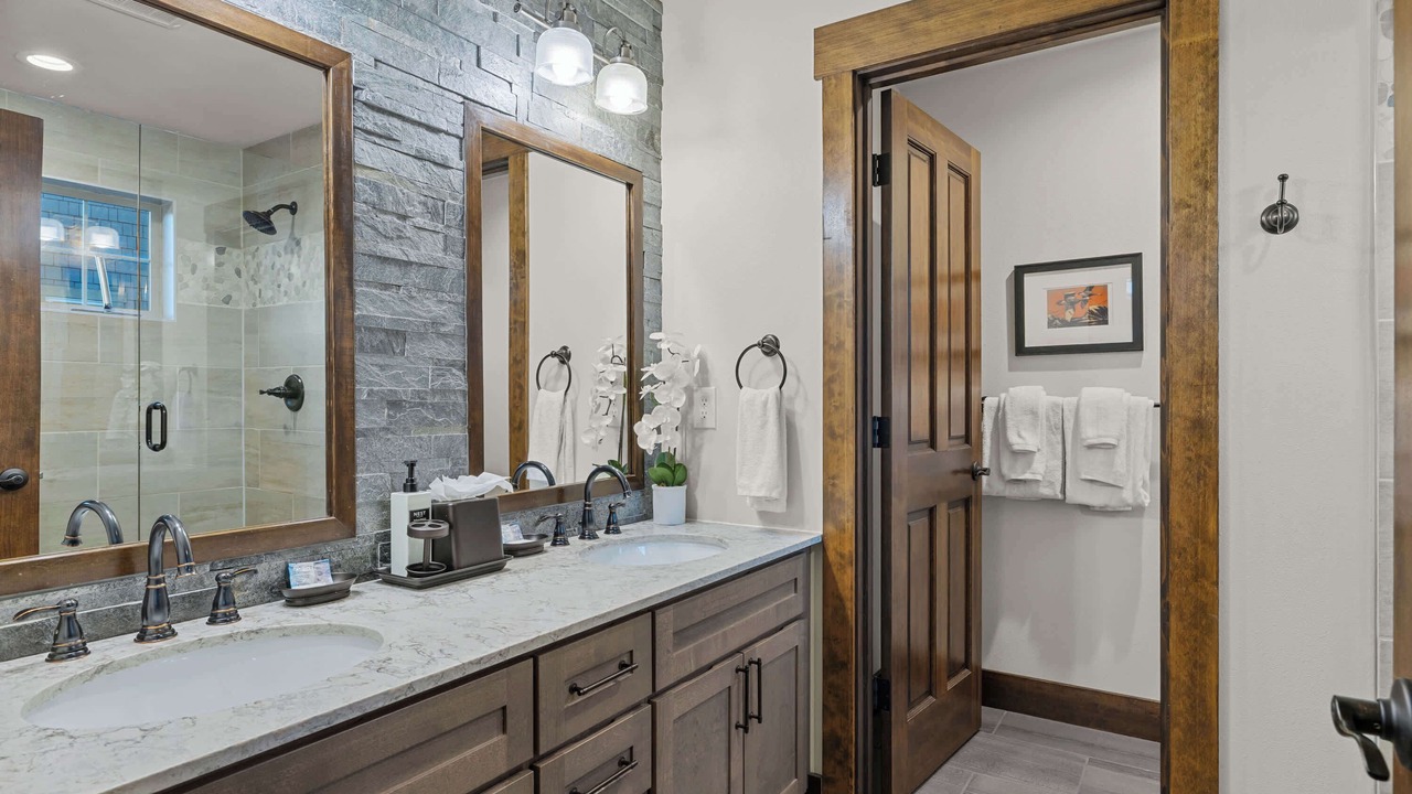 Photo of Bathroom in Cle Elum