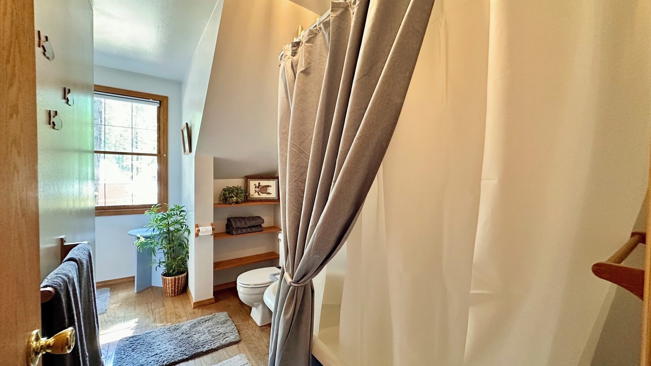 Photo of Bathroom in Leavenworth