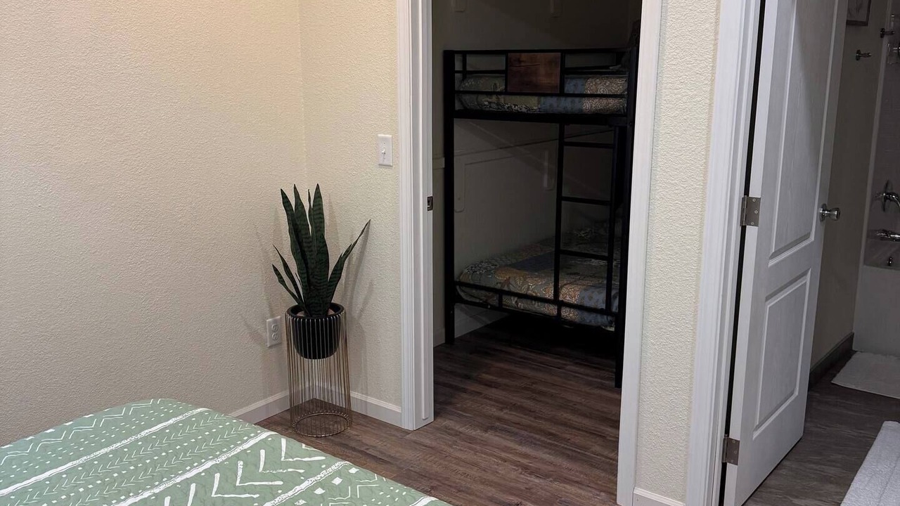 Photo of Bedroom in Hoodsport