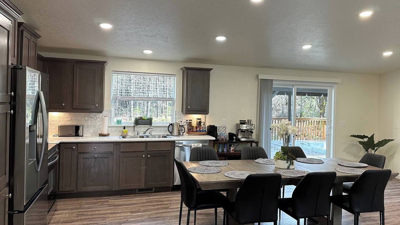 Photo of Kitchen in Hoodsport