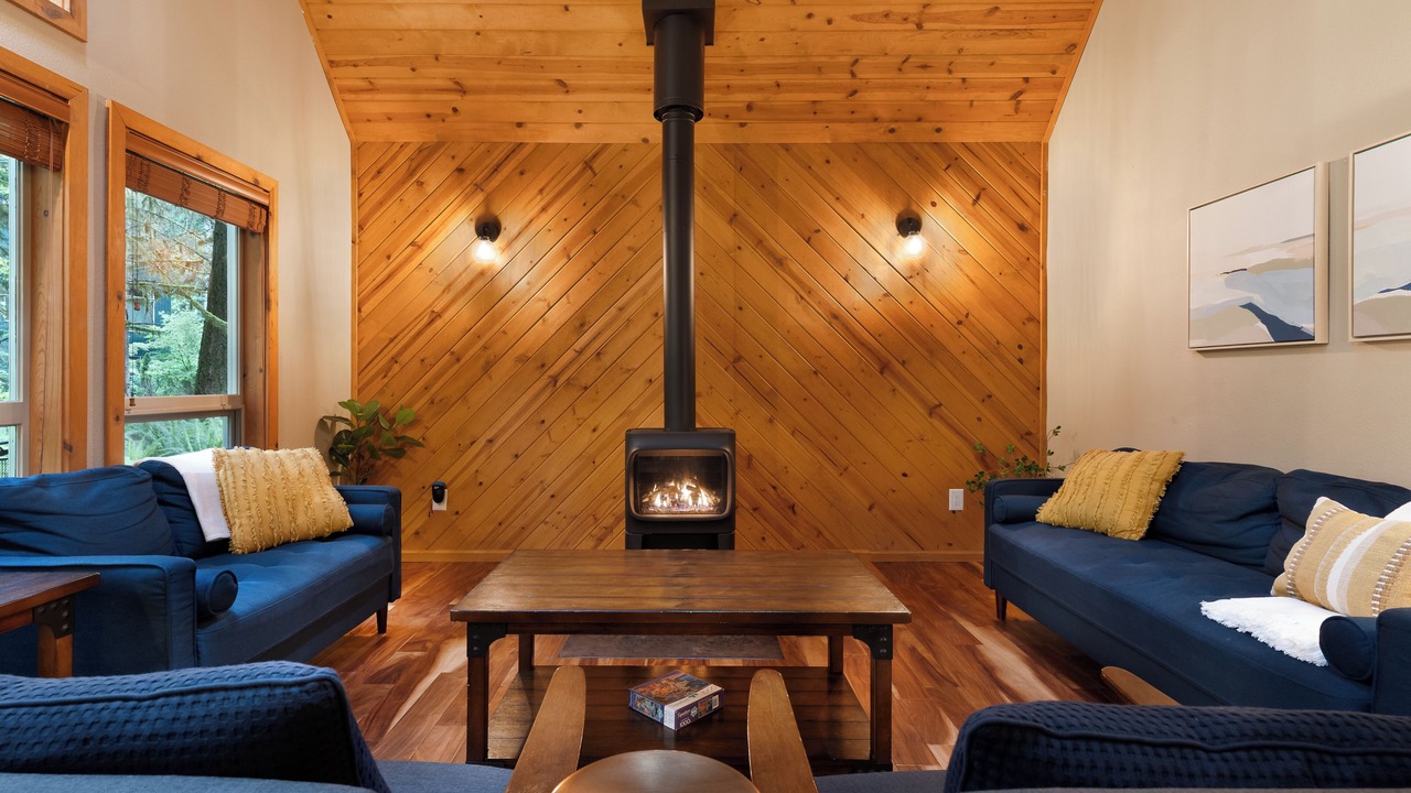 Photo of Bedroom in Glacier