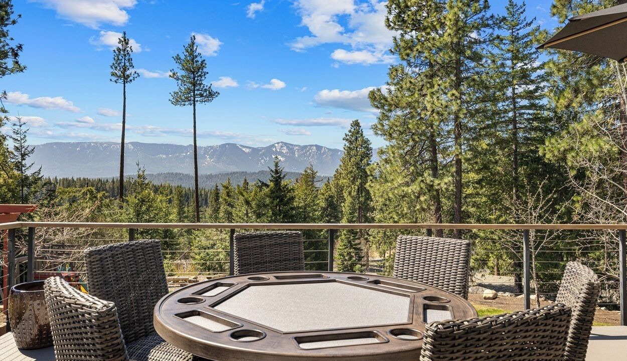 Photo of Outdoor in Ronald