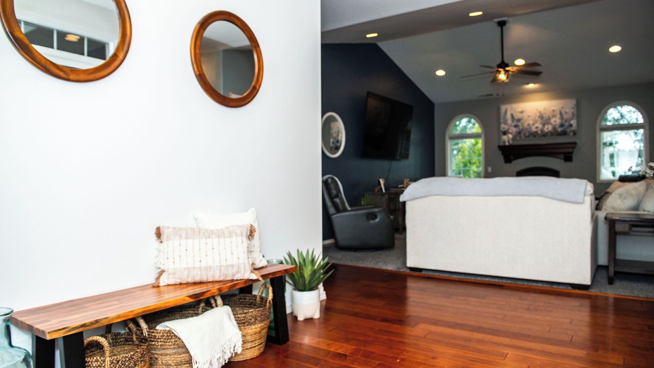 Photo of Livingroom in Forks
