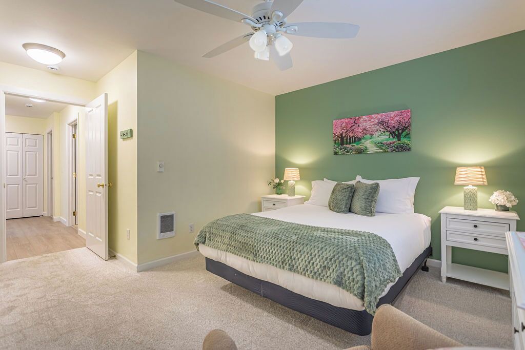 Photo of Bedroom in Downtown Leavenworth