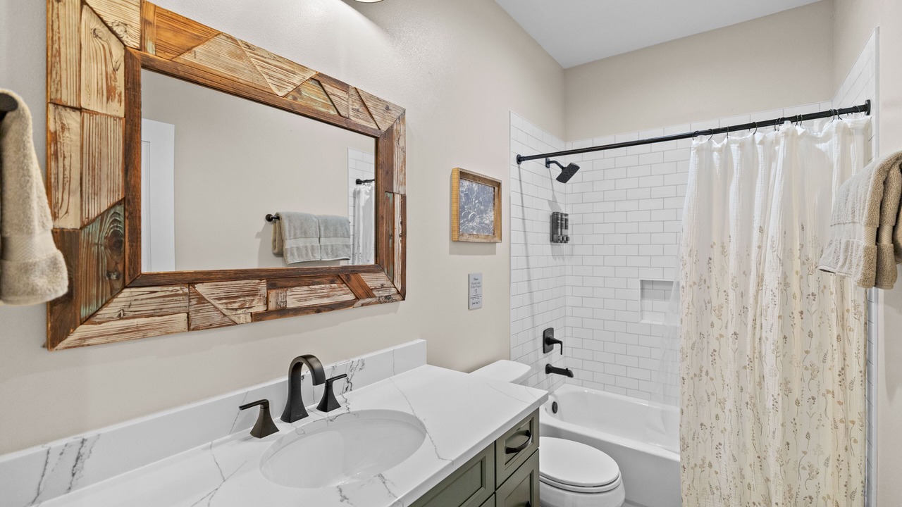Photo of Bathroom in Packwood