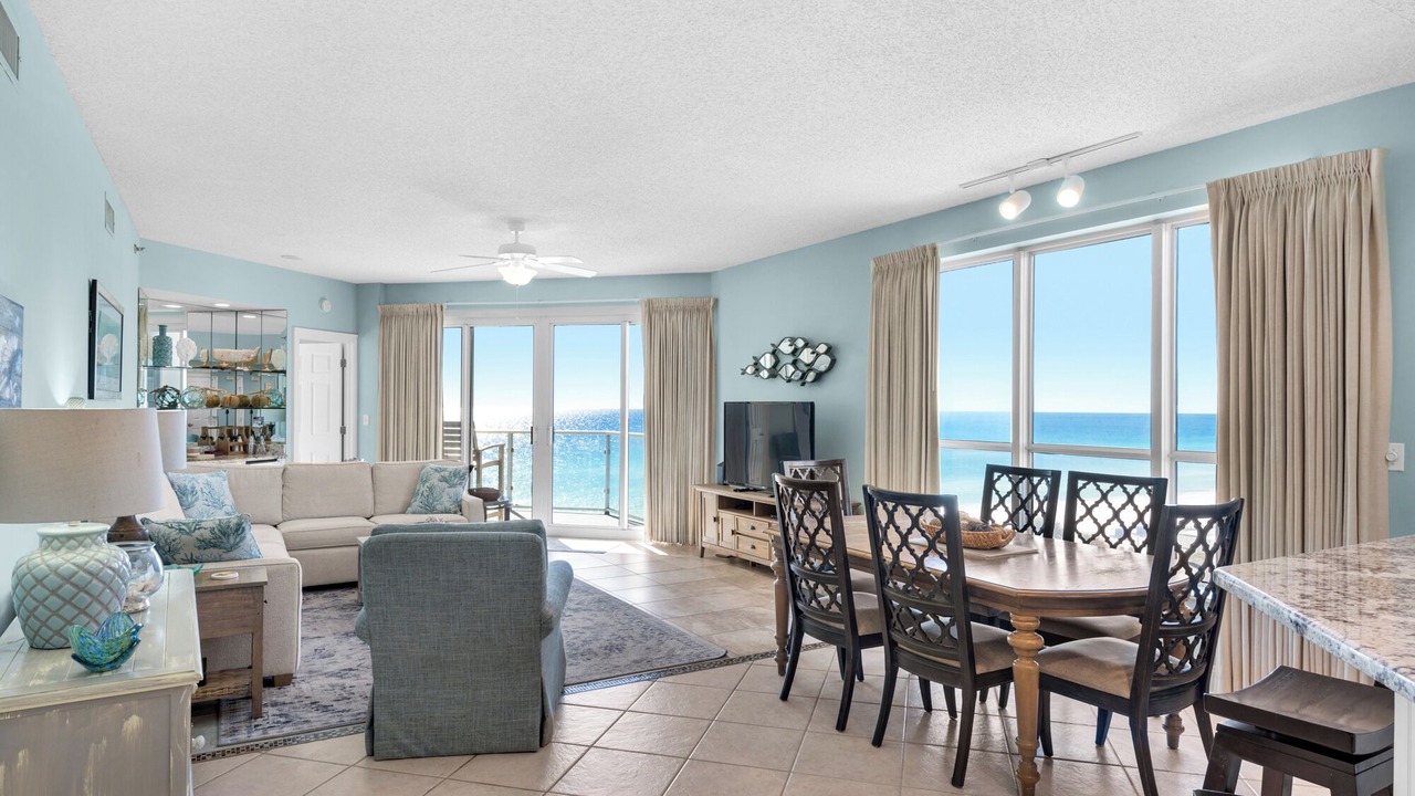 Photo of Livingroom in Destin