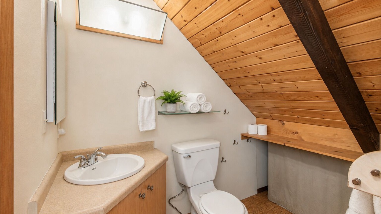 Photo of Bedroom in Leavenworth