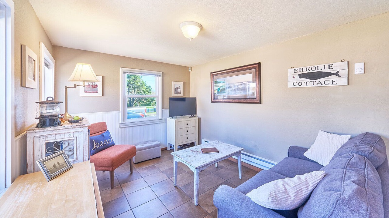 Photo of Bedroom in Long Beach