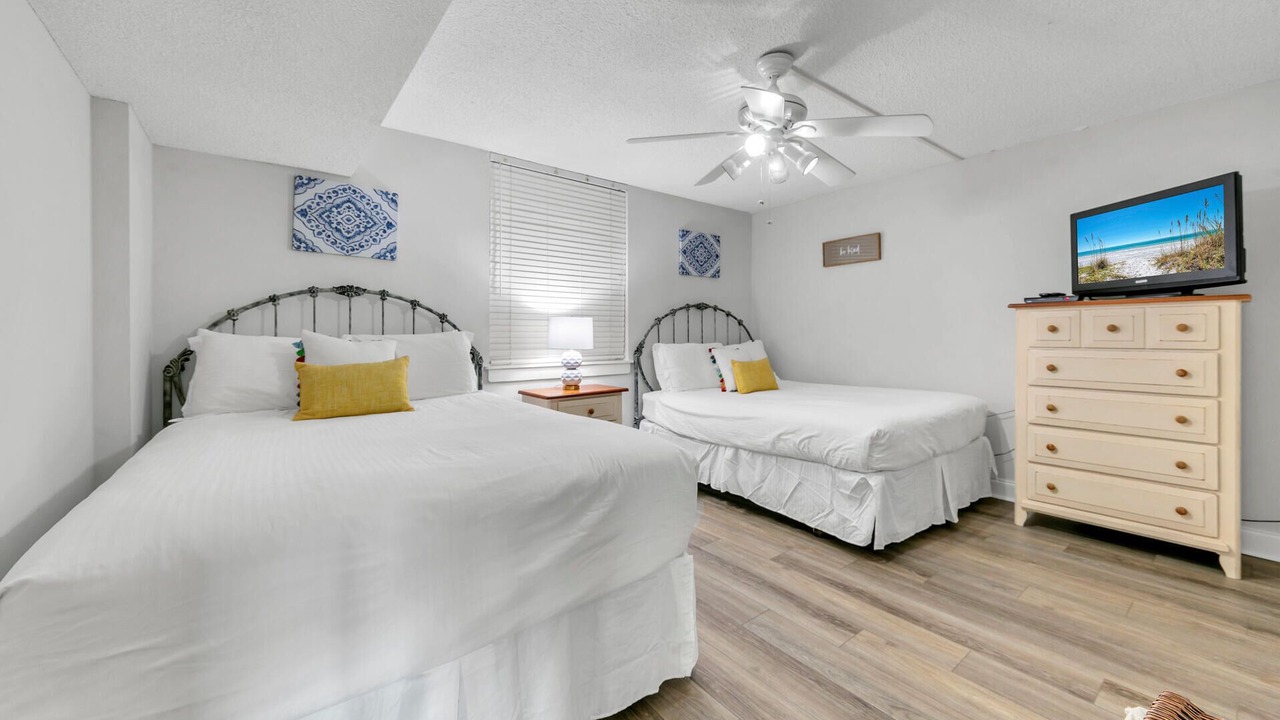 Photo of Bedroom in Holiday Isle