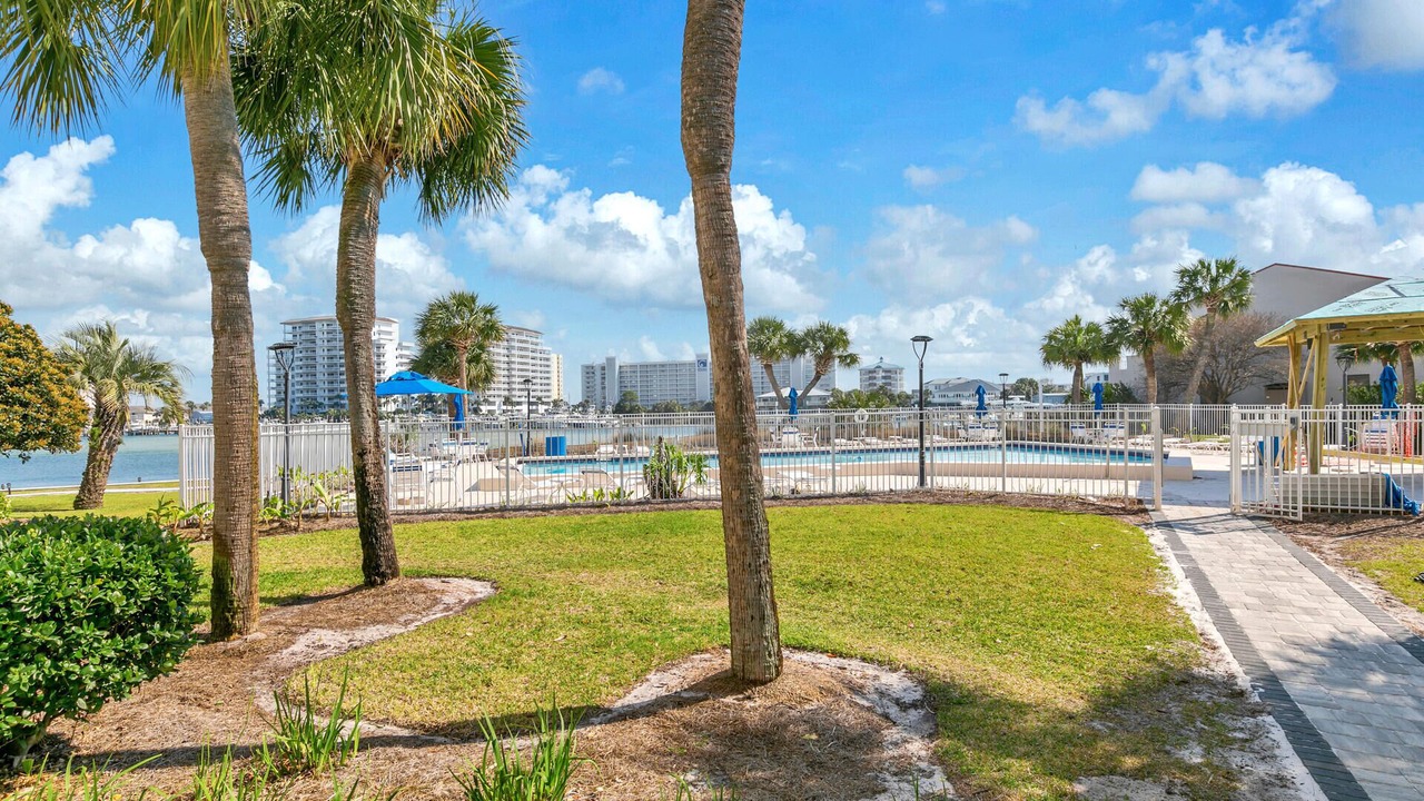 Photo of Outdoor in Holiday Isle