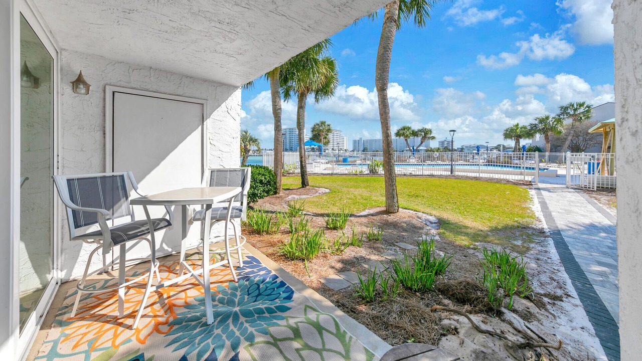 Photo of Outdoor in Holiday Isle