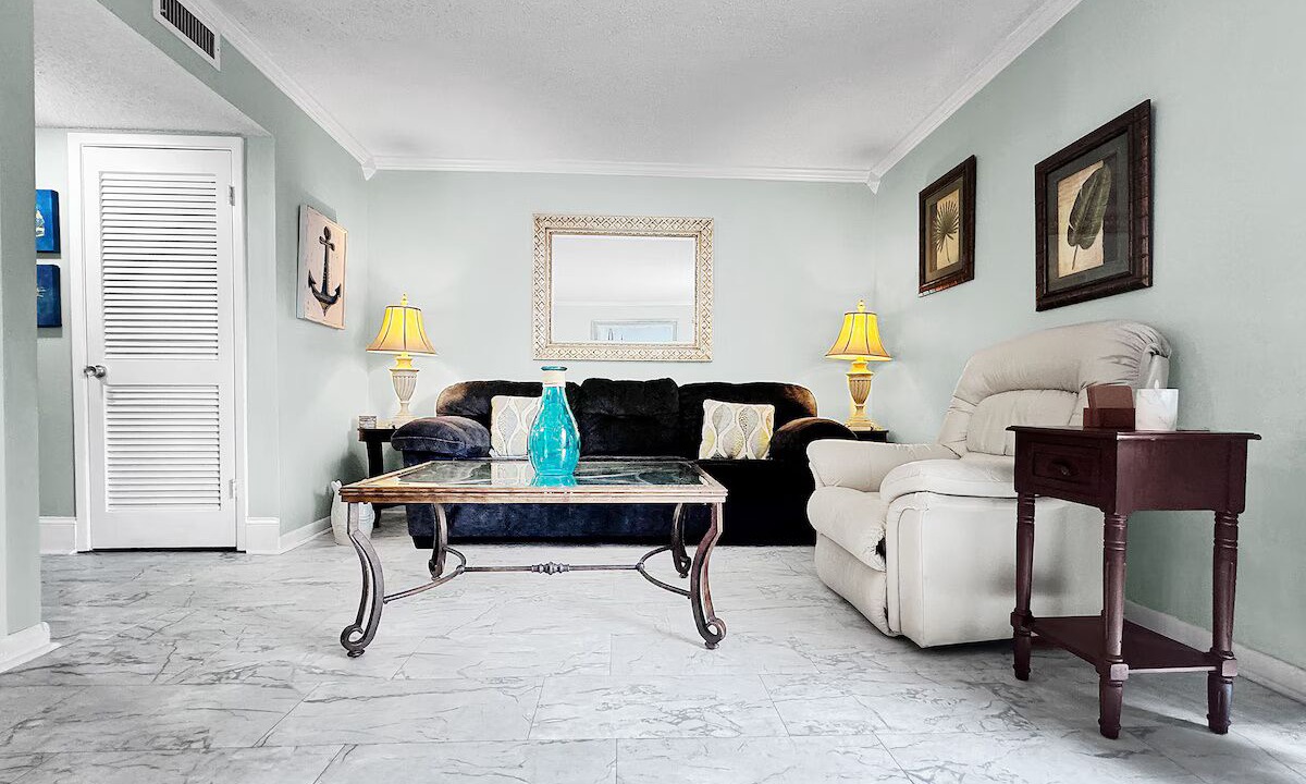 Photo of Livingroom in Destin