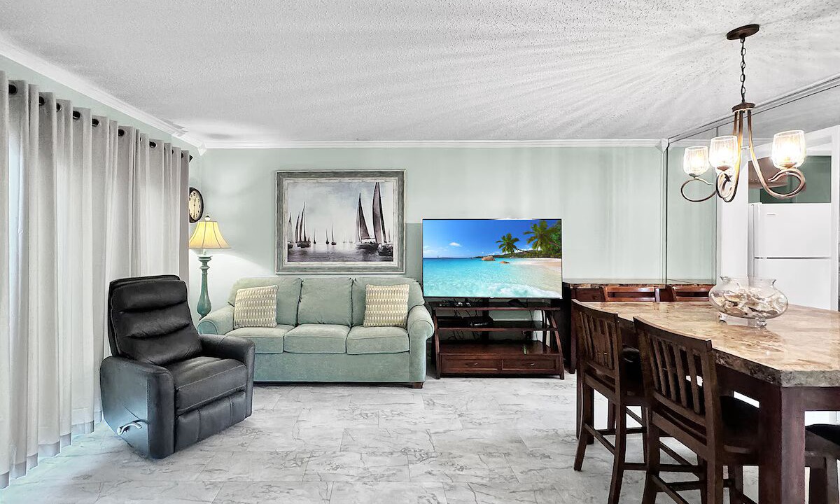 Photo of Livingroom in Destin