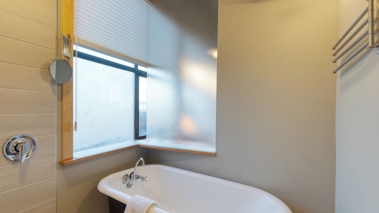 Photo of Bathroom in Coupeville