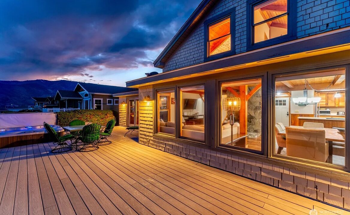 Photo of Outdoor in Wapato Point