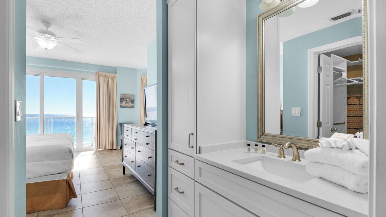 Photo of Bedroom in Destin