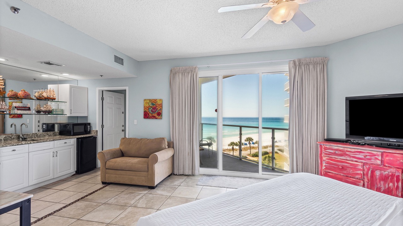 Photo of Bedroom in Destin
