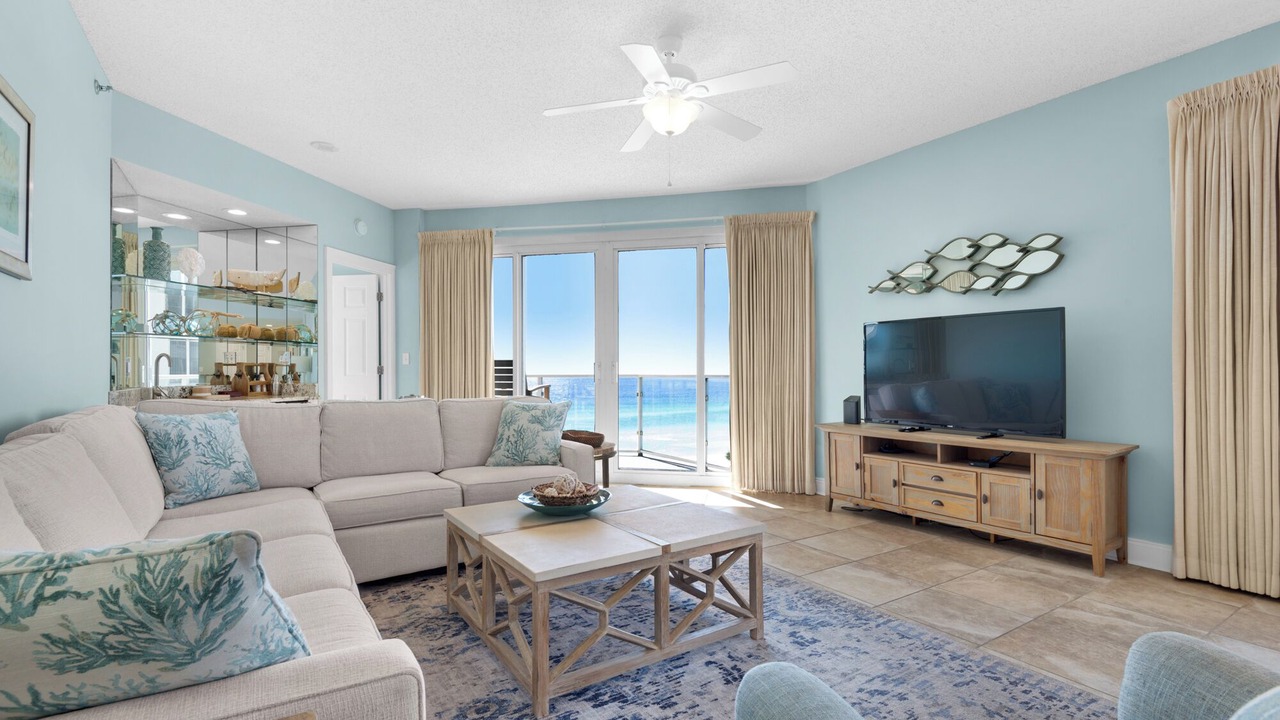 Photo of Livingroom in Destin