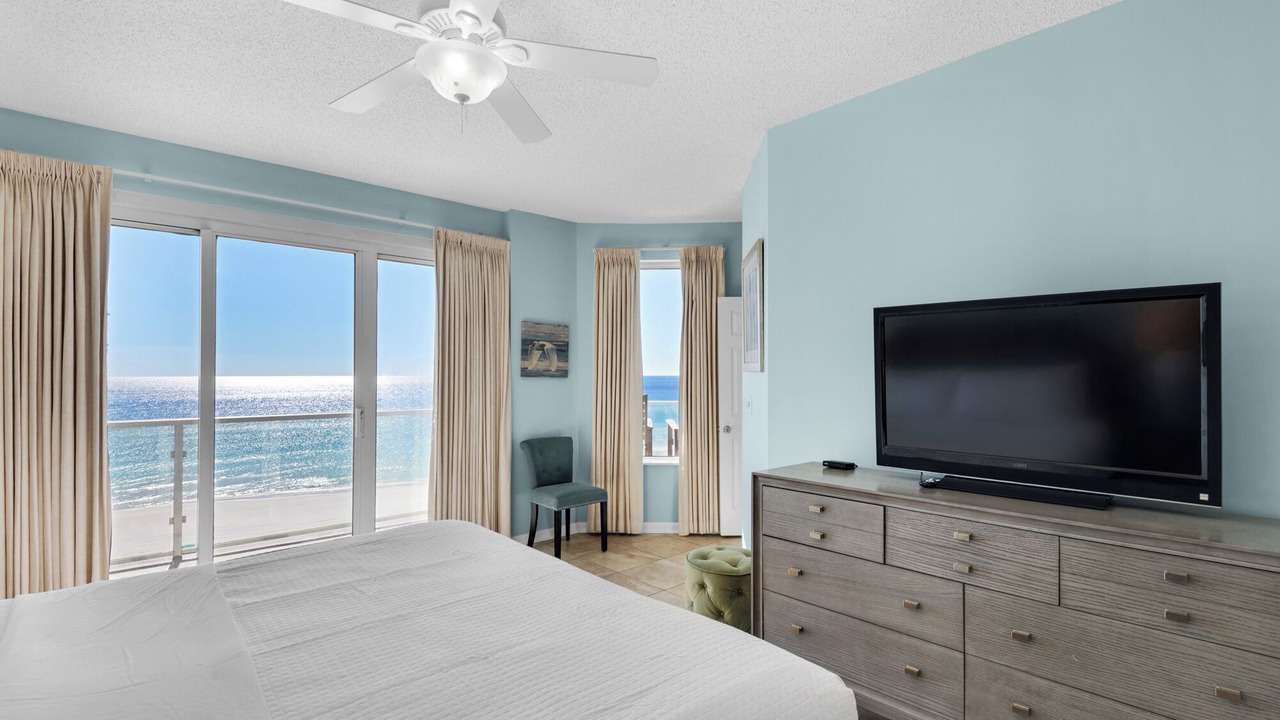 Photo of Bedroom in Destin