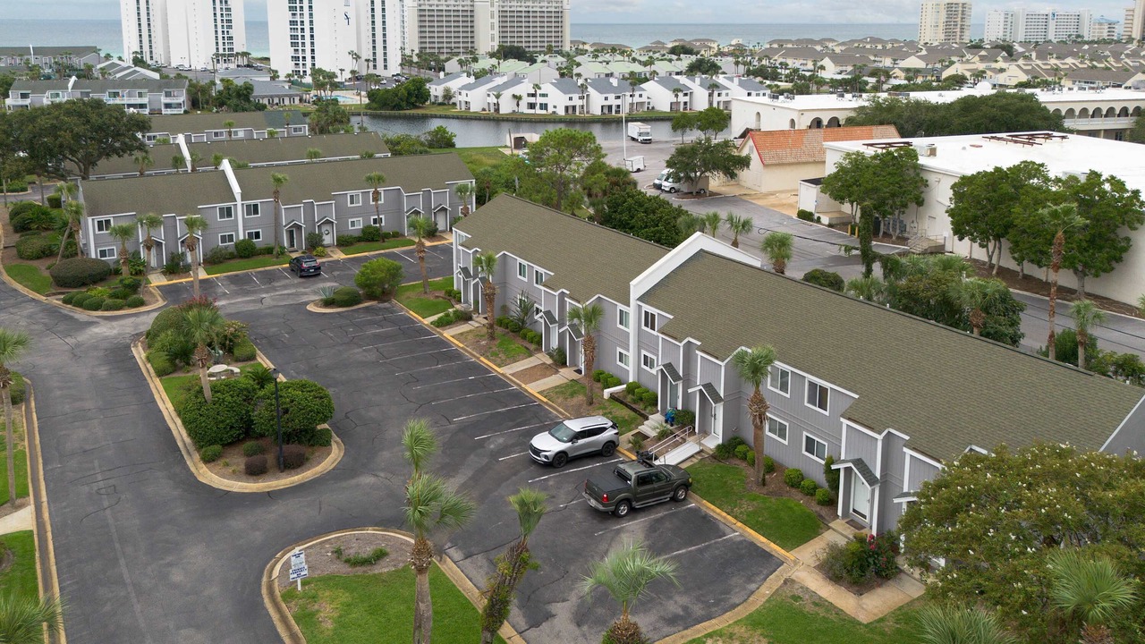 Photo of Others in Destin