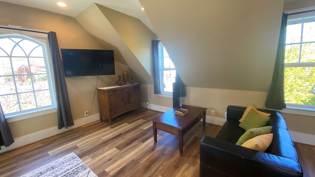 Photo of Bedroom in Eastsound