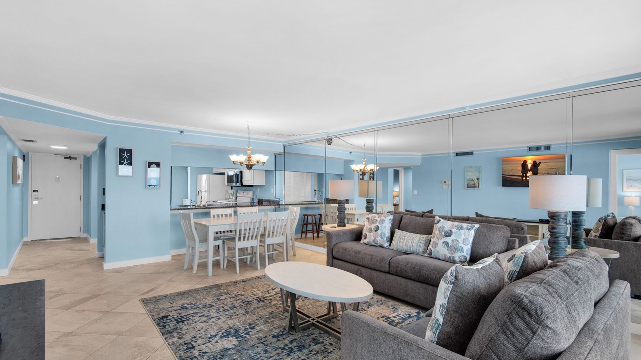 Photo of Livingroom in Destin